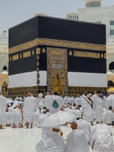 Learn Hajj step by step including rituals in Hajj, how to perform Hajj, duration, guidelines and important preparation tips for first-time pilgrims.